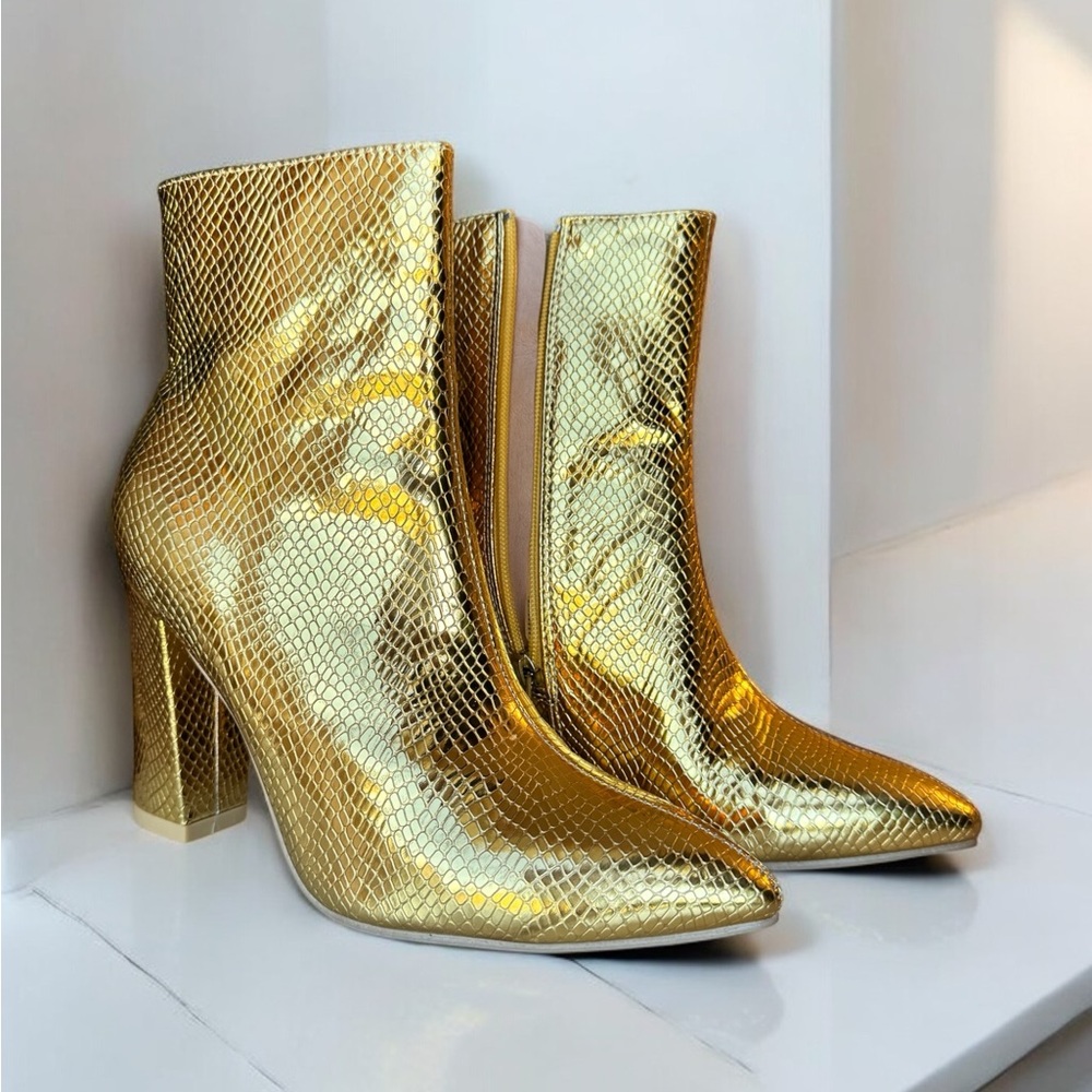 Gold ankle boots, size 37 NEW